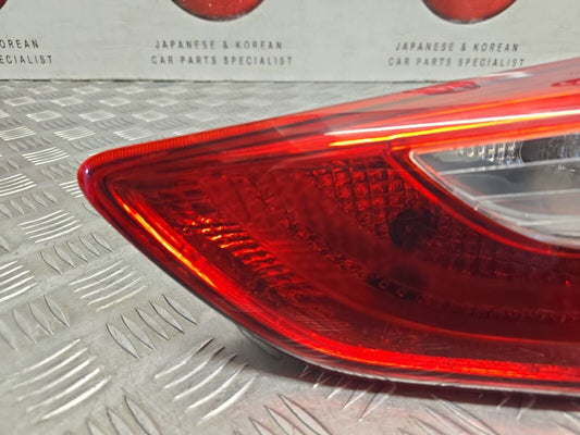 HYUNDAI I30 HATCH 2012-2015 (GD) GENUINE DRIVERS SIDE REAR TAILGATE INNER LIGHT