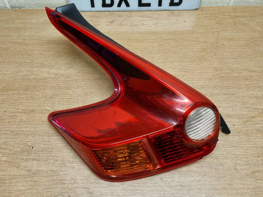 Nissan Juke F15 Passenger Side Pre-Facelift Rear Outer Tail Light Lamp 2010-2014