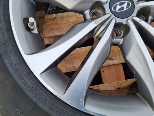 HYUNDAI SANTA FE 2013-2017 GENUINE 18" ALLOY WHEEL 235/60/18 7.5Jx18 52910-2W285