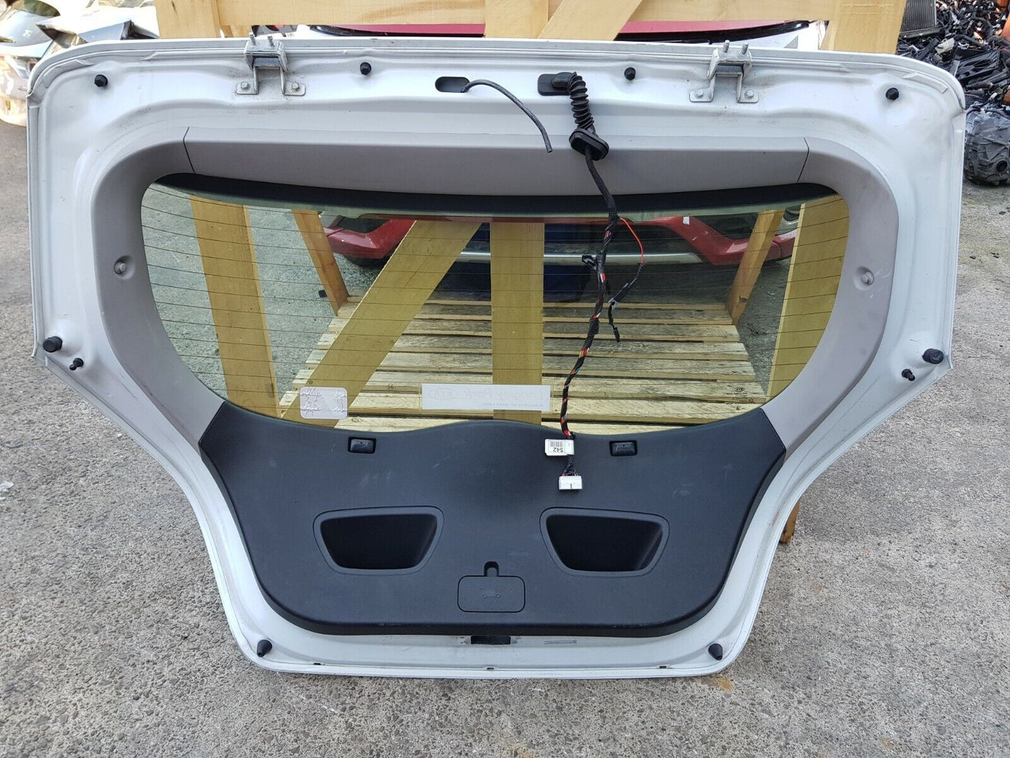 Kia Pro Ceed MK1 3DR Hatchback White Boot Lid Tailgate Shell 2007-2012