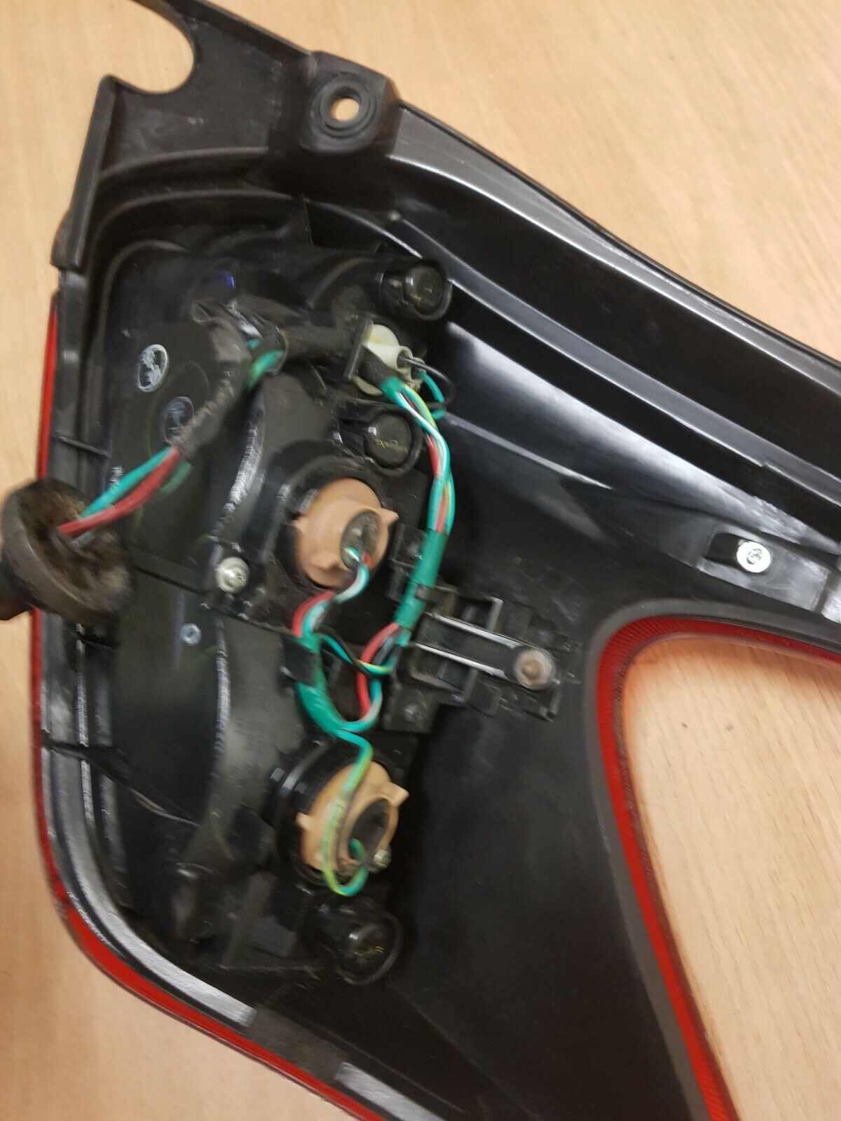 Nissan Juke F15 Passenger Side Pre Facelift Rear Outer Tail Light Lamp 2010-2014