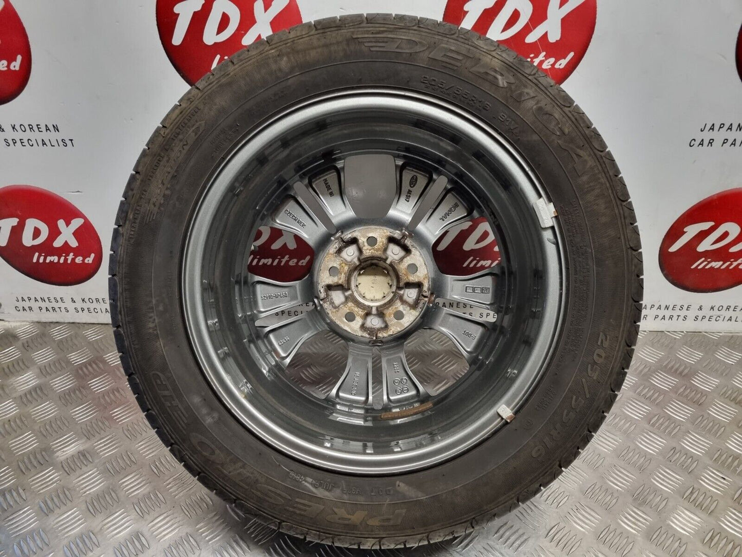 KIA VENGA 2010-2019 16" DIAMOND CUT ALLOY WHEEL 7MM TREAD 205/55/16 52910-1P650