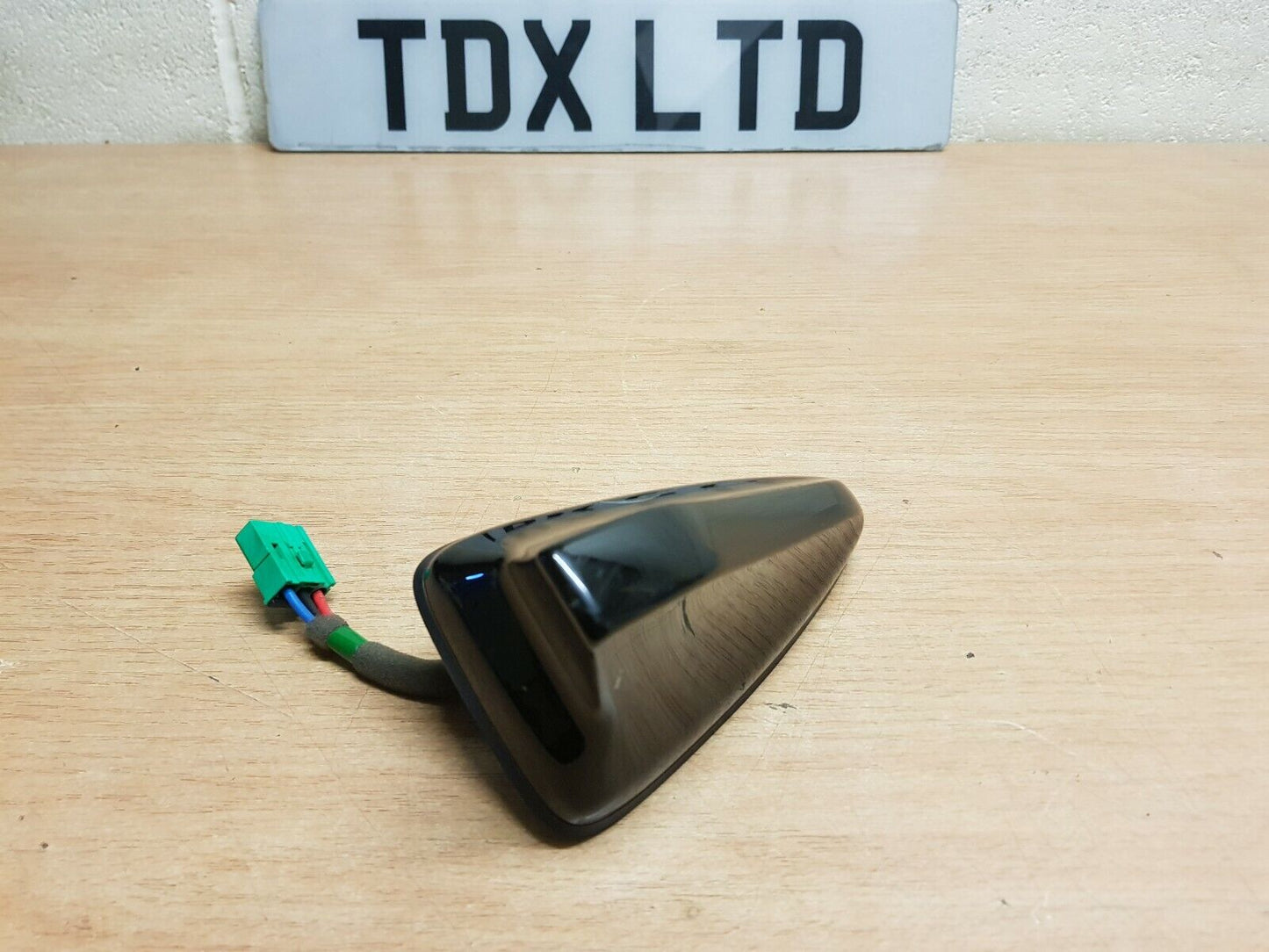 Kia Stonic Genuine Black Shark Fin Sat Nav GPS DAB Aerial 2019-2021 96210-H8500