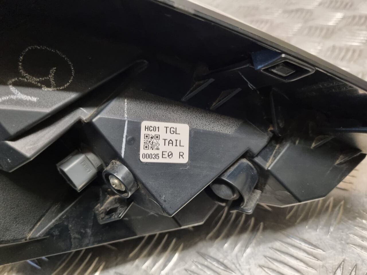 HONDA CIVIC X MK10 2017-2022 GENUINE DRIVERS SIDE REAR OUTER LED BRAKE LIGHT