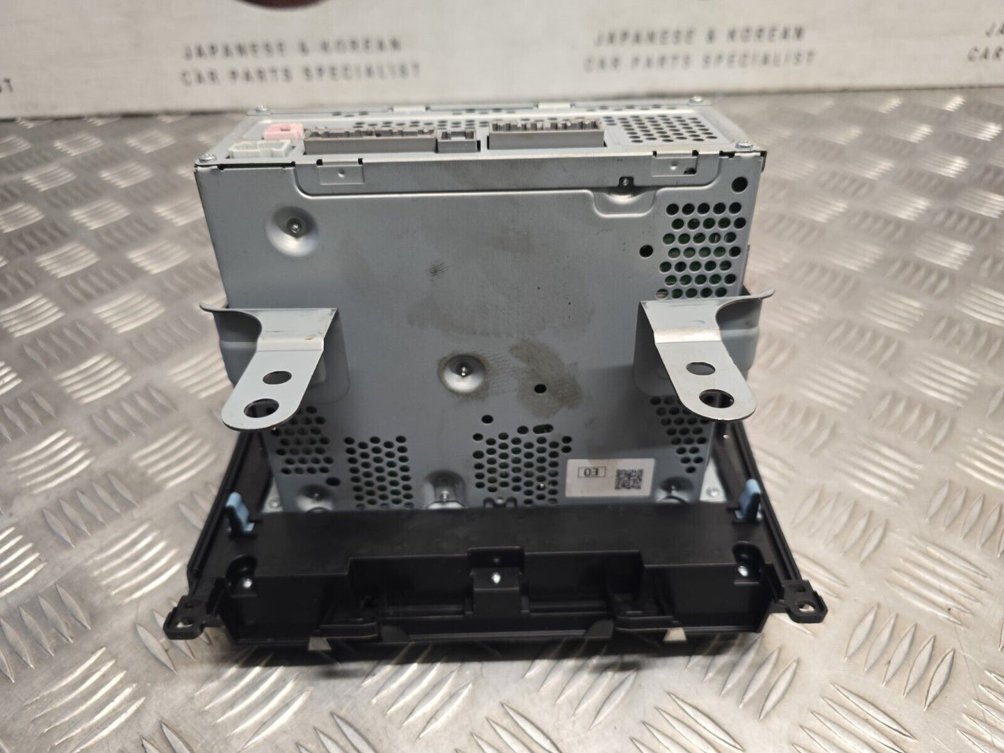 HONDA JAZZ GR MK5 2020-2023 GENUINE CD STEREO RADIO HEAD UNIT 39100-TZA-E013-M1