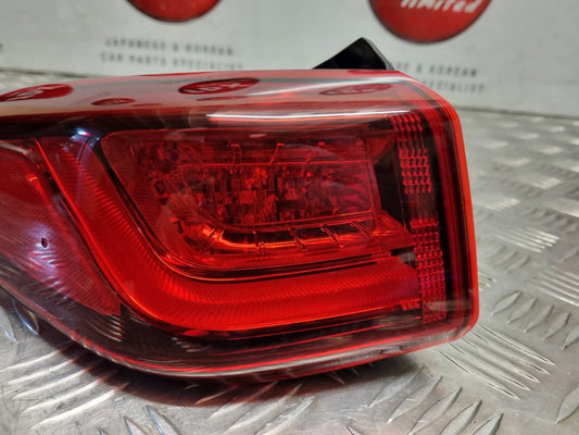 HYUNDAI KONA 2017-2020 PRE-FACELIFT GENUINE PASSENGER REAR OUTER LED BRAKE LIGHT
