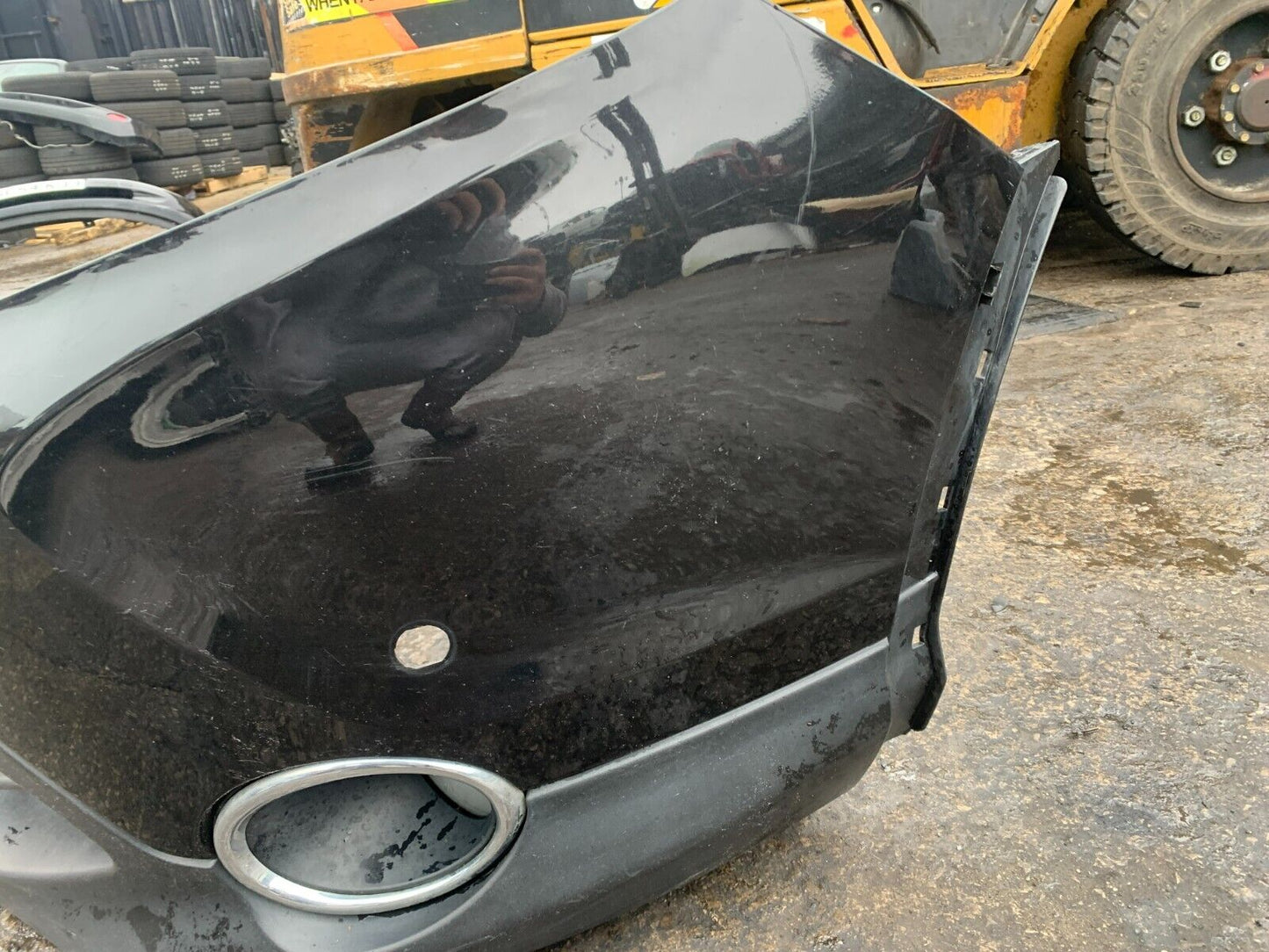 NISSAN QASHQAI J11 2014-2018 PRE-FACELIFT GENUINE FRONT BUMPER IN BLACK