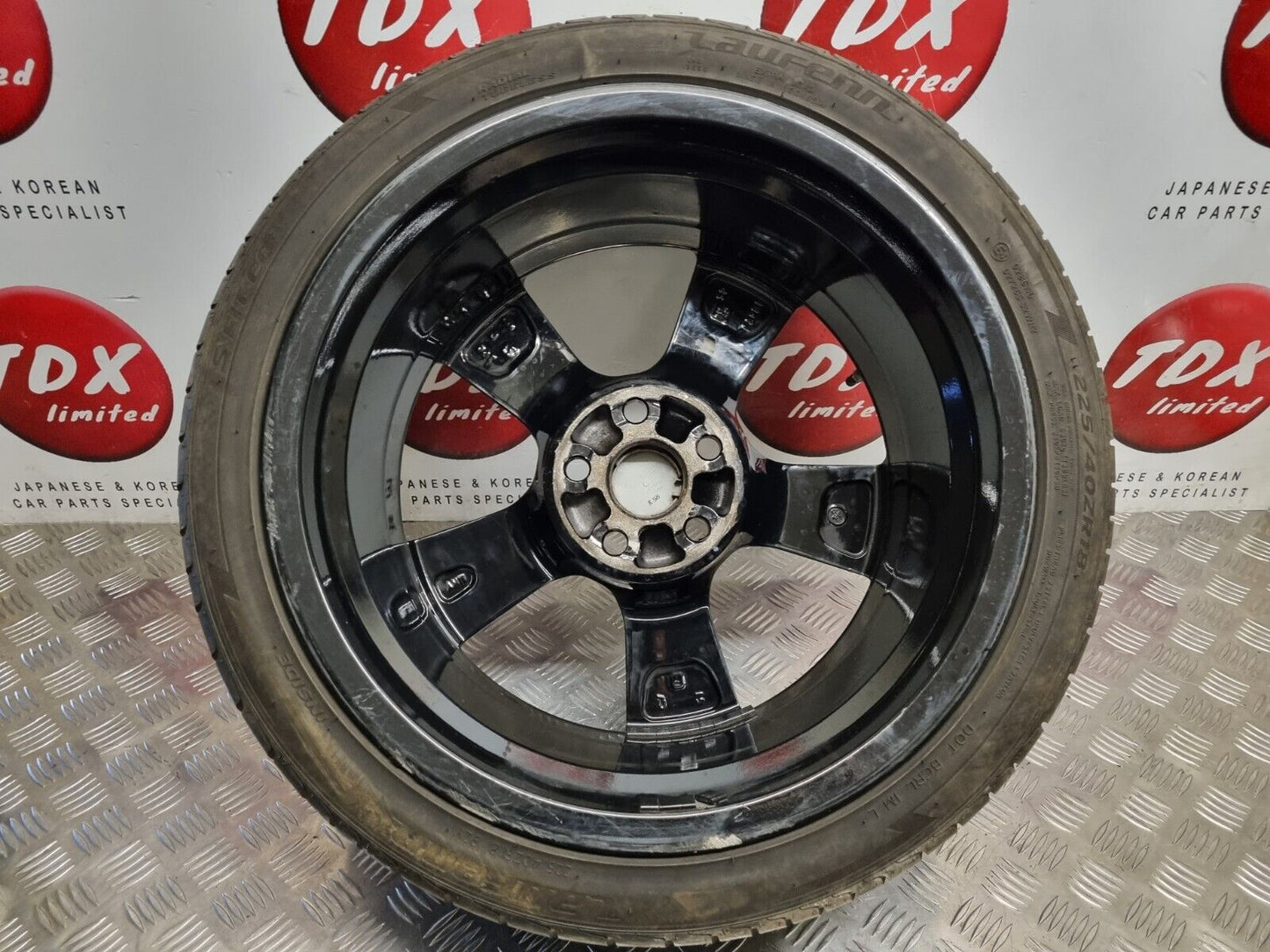 LEXUS IS300H 2013-2020 18" GENUINE GLOSS BLACK REAR ALLOY WHEEL 225/40/18 8.5J