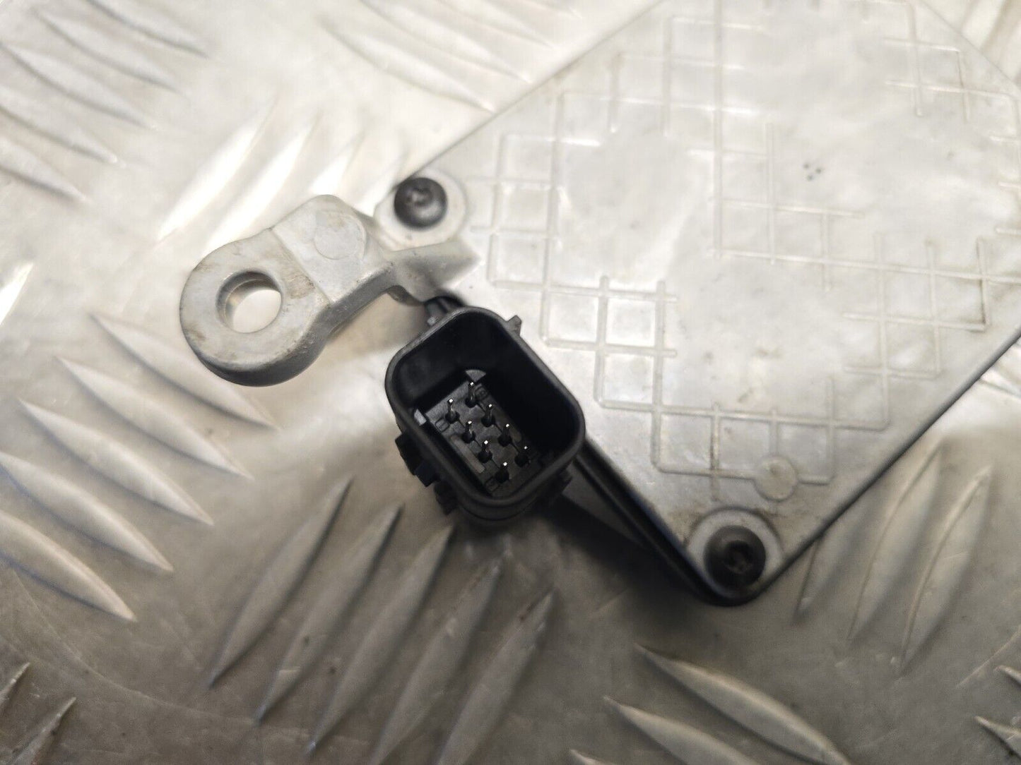 NISSAN JUKE F16 2020-2023 GENUINE FRONT RADAR DISTANCE CONTROL SENSOR 284386PA0B