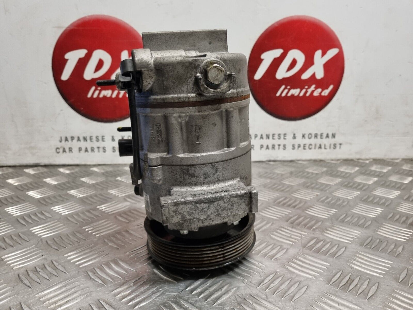 HYUNDAI TUCSON (TL) MK3 2.0 CRDI 2015-2020 DIESEL GENUINE AC PUMP F500-NFFEA02