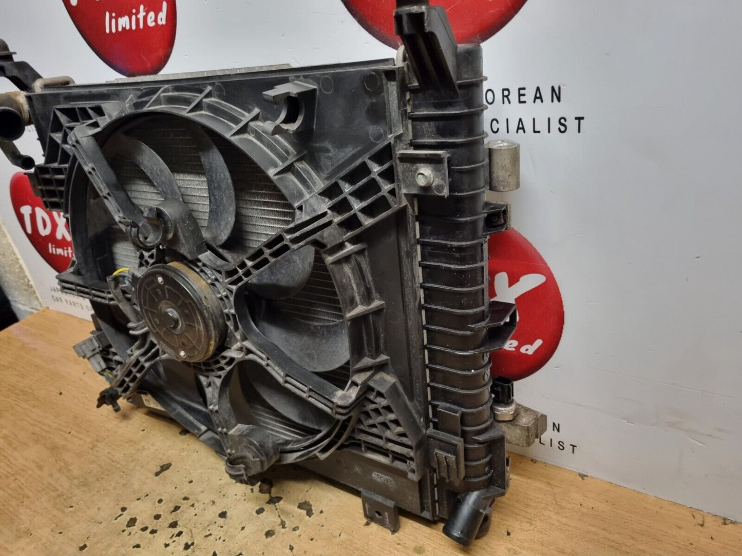 NISSAN NOTE E12 1.2 DIG-S PETROL 2013-2018 GENUINE COMPLETE RADIATOR FAN PACK
