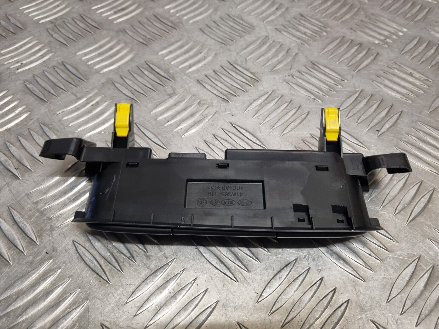 KIA XCEED (CD) 2019-2022 GENUINE HAZARD SWITCH PANEL 93600J7900WK