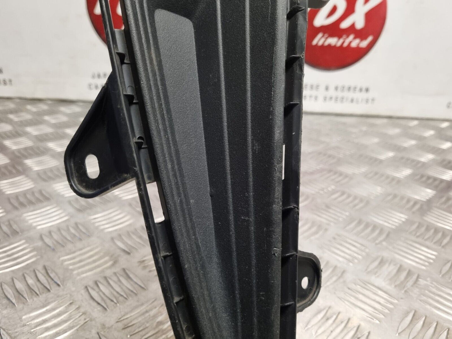 TOYOTA C-HR 2016-2019 GENUINE DRIVER SIDE FRONT BUMPER TRIM MOULDING 52127-F4020