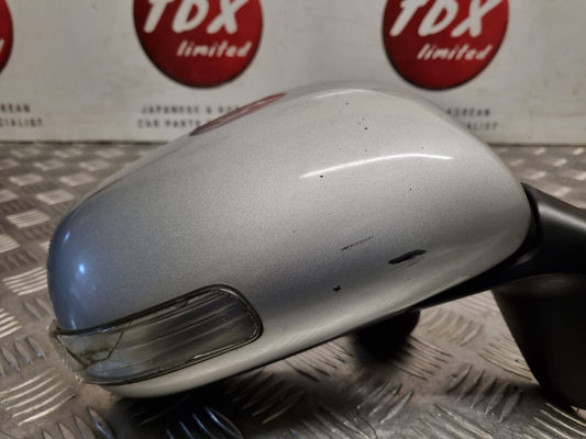 TOYOTA AURIS MK1 FACELIFT 2010-2012 GENUINE DRIVERS SIDE POWER FOLD WING MIRROR