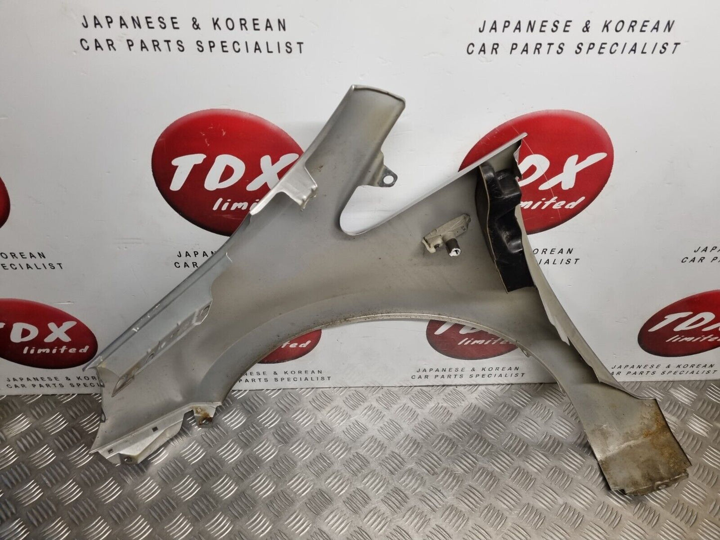 KIA RIO (UB) MK3 2011-2017 OSF GENUINE DRIVERS SIDE WING FENDER PANEL IN SILVER