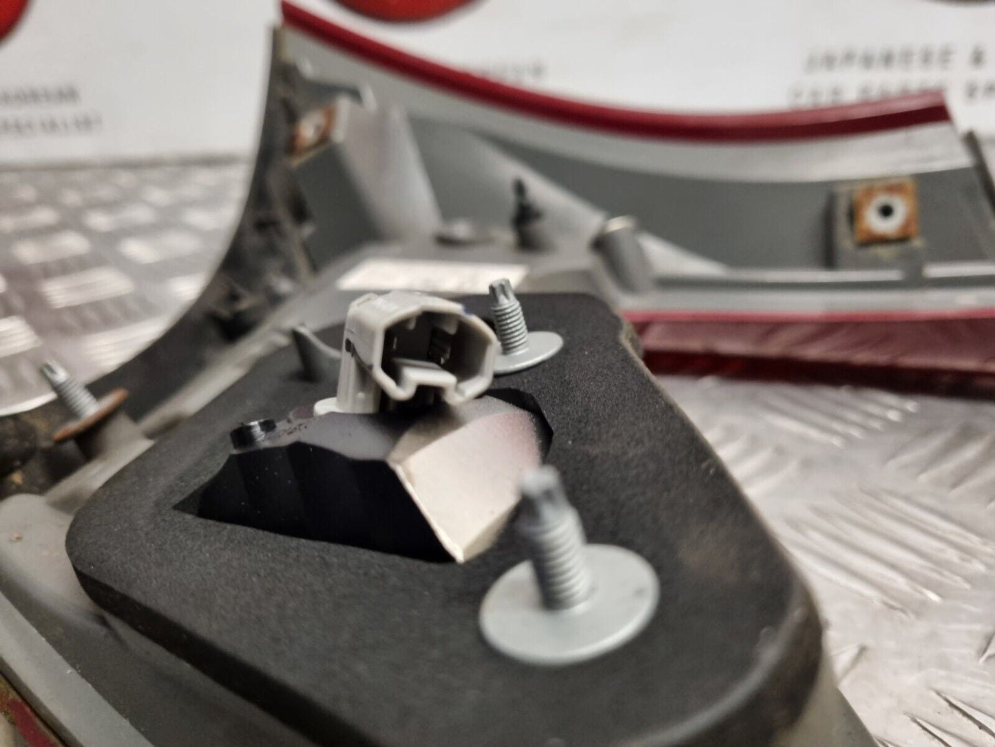 HONDA CIVIC 2012-2015 MK9 PREFACELIFT HATCHBACK DRIVERS SIDE REAR TAILGATE LIGHT