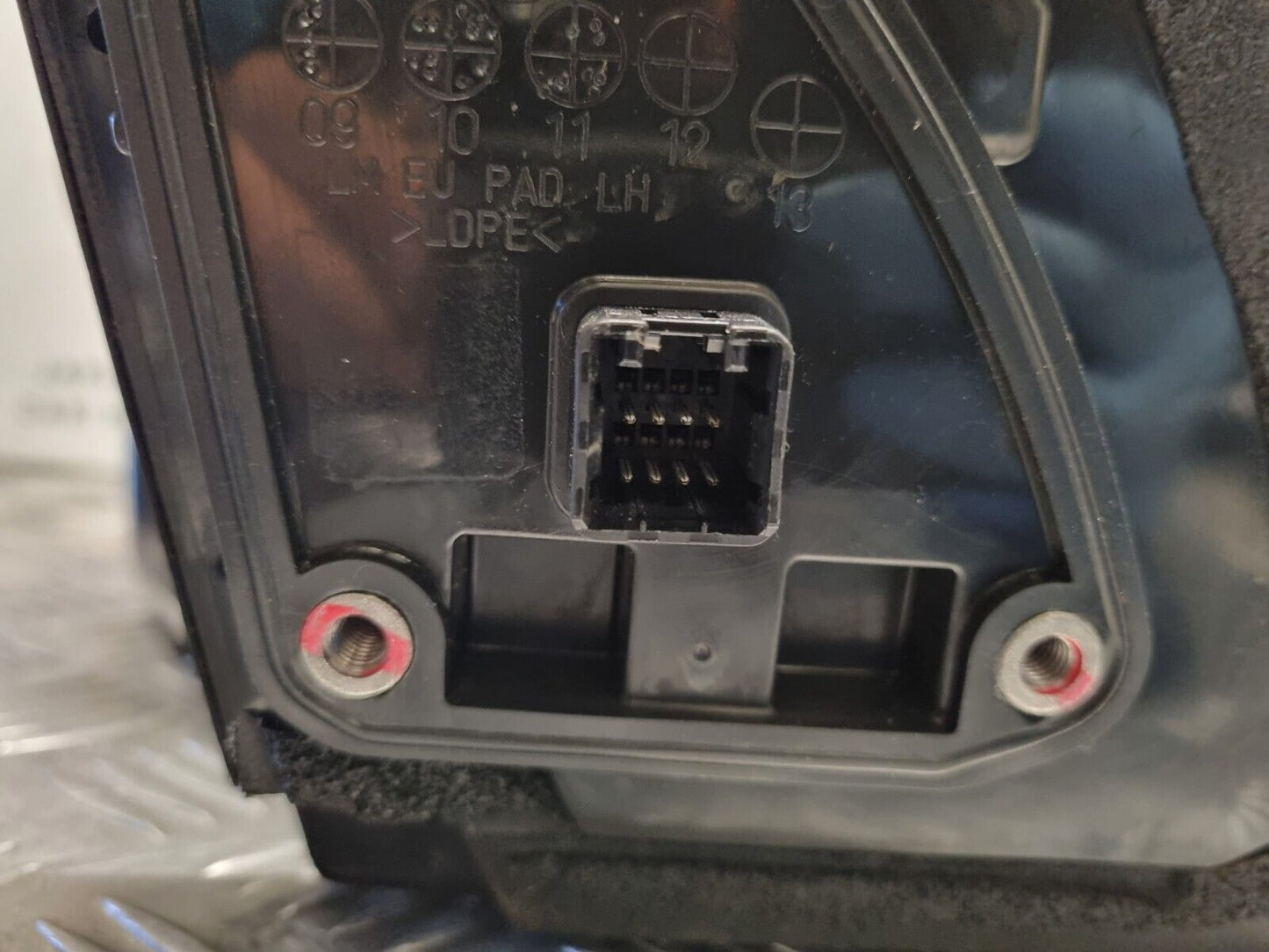 HYUNDAI IX35 2010-2015 GENUINE PASSENGERS SIDE POWER FOLD WING MIRROR PAE BLACK