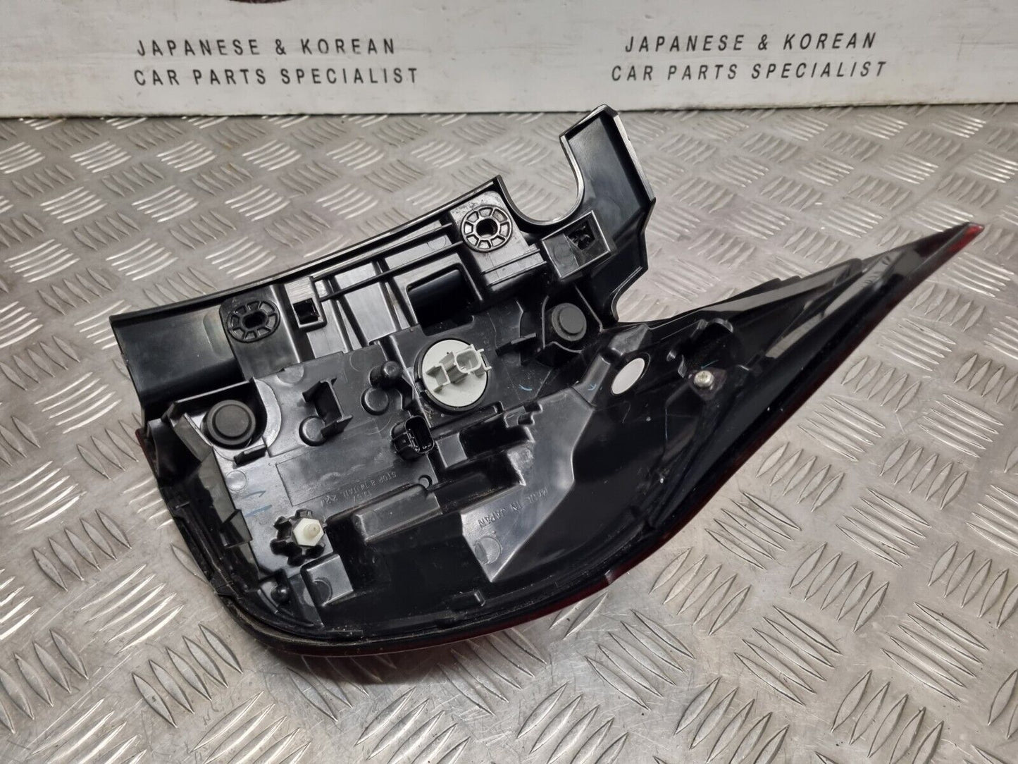 HONDA JAZZ (GR3) 2020-2023 GENUINE PASSENGERS SIDE REAR OUTER BRAKE LED LIGHT