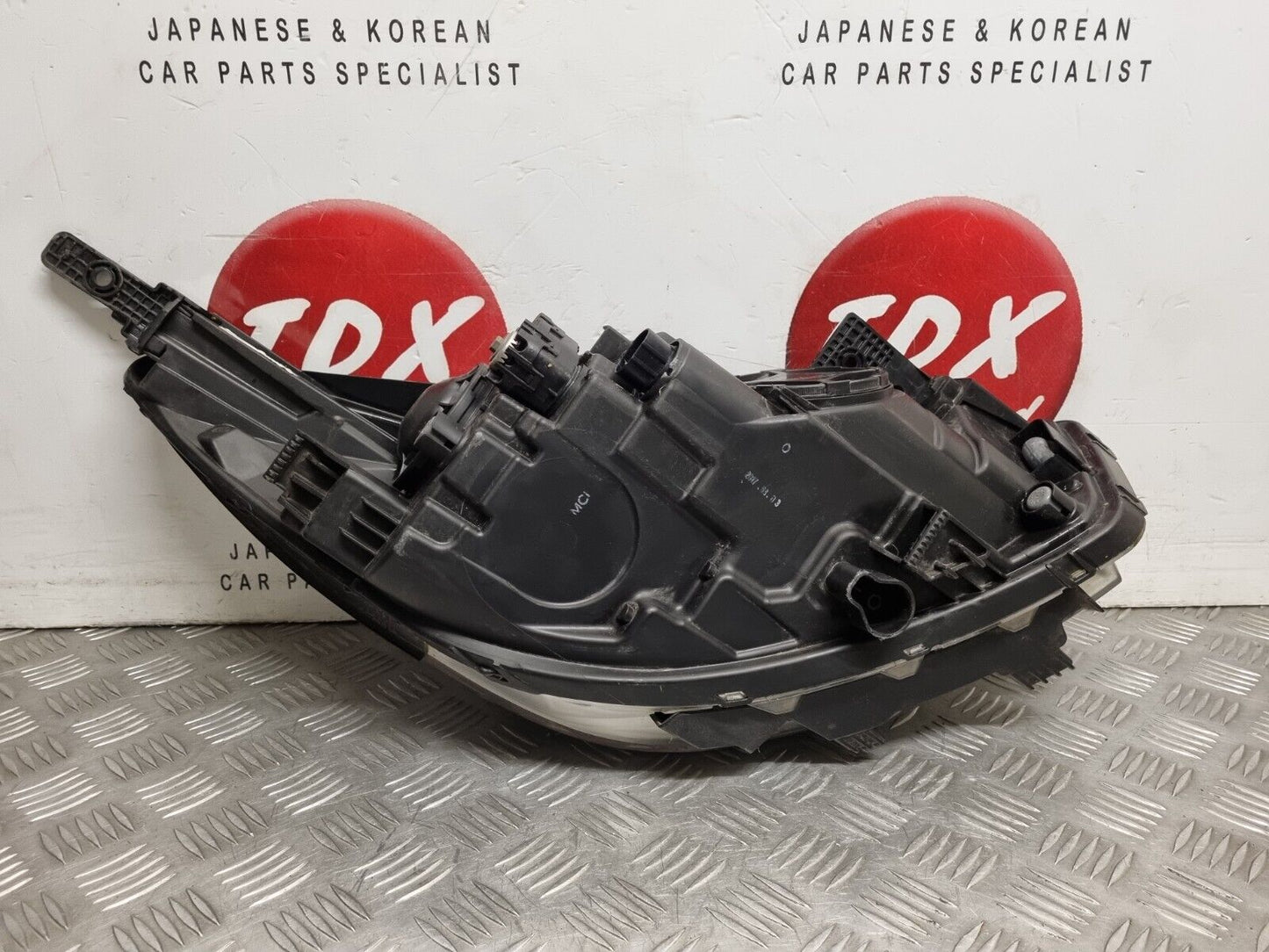 KIA RIO (YB) MK4 2017-2023 GENUINE PASSENGERS SIDE HALOGEN HEADLIGHT 92101-H8