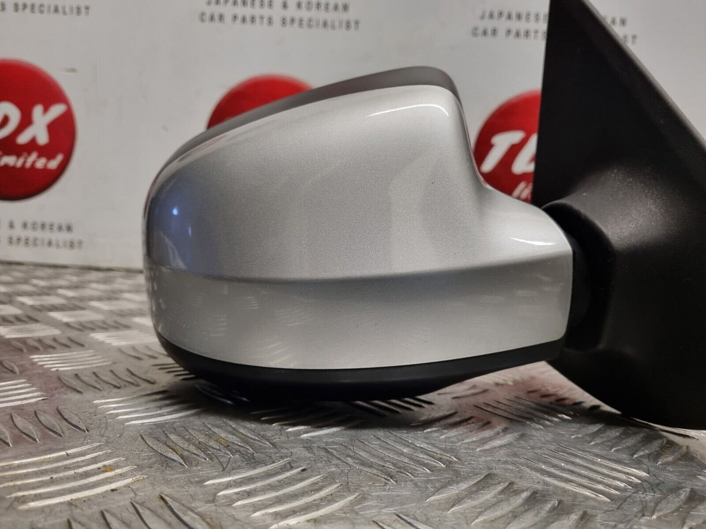 DACIA SANDERO B52 2013-2021 MK2 GENUINE DRIVERS SIDE HEATED WING MIRROR D69