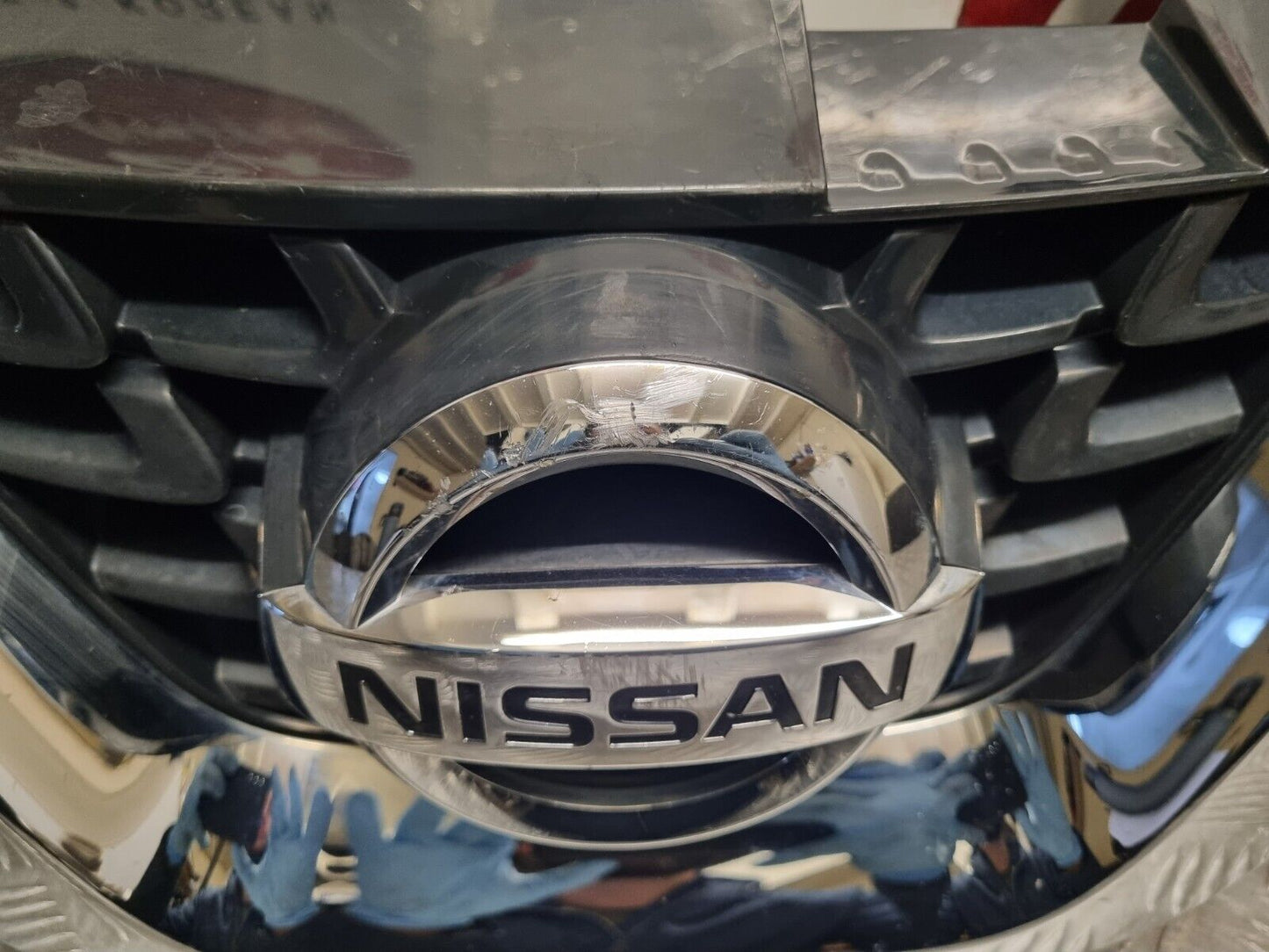 NISSAN JUKE 2014-2019 F15 FACELIFT GENUINE FRONT BUMPER CHROME NON-CAMERA GRILLE