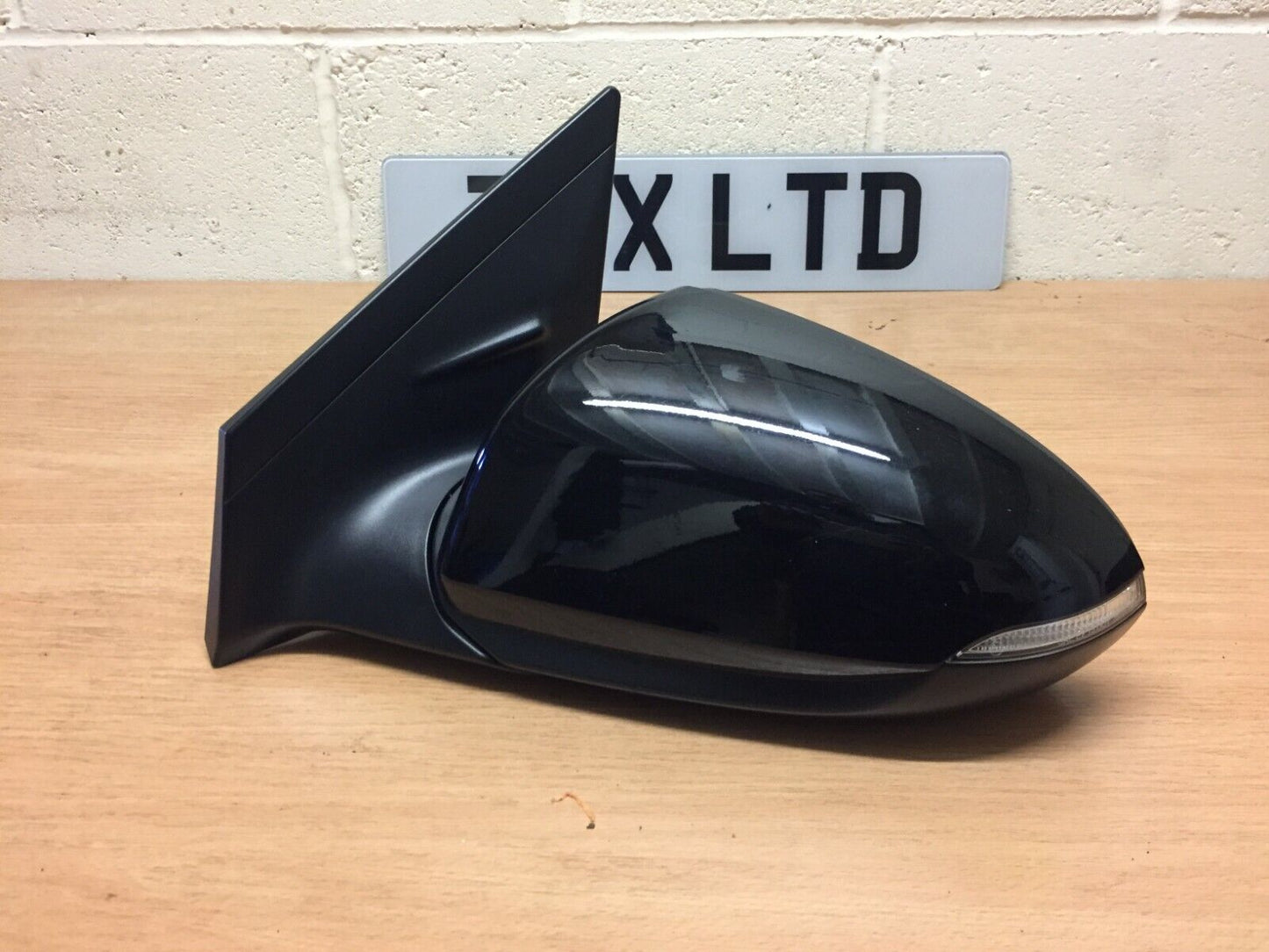Hyundai Ioniq SE Passenger Side Black Electric Wing Mirror 2017 2018 2019 2020