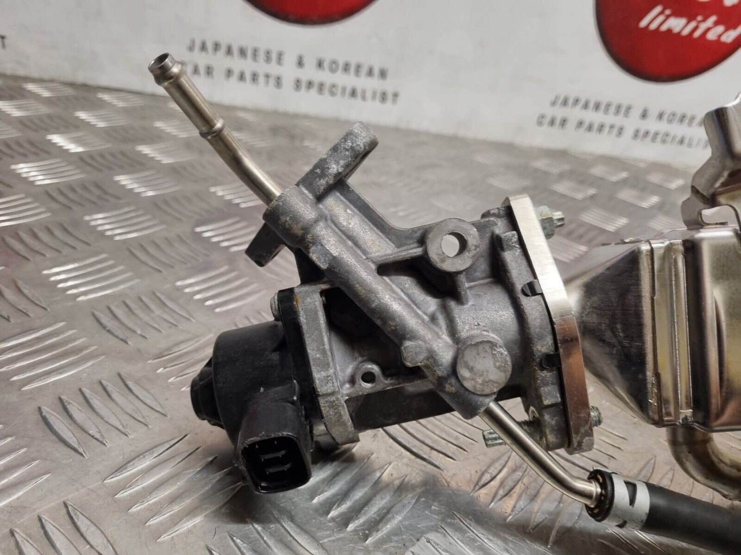 TOYOTA C-HR 2016-2023 1.8 HYBRID EGR COOLER + VALVE 25601-0T010-A 25620-37140