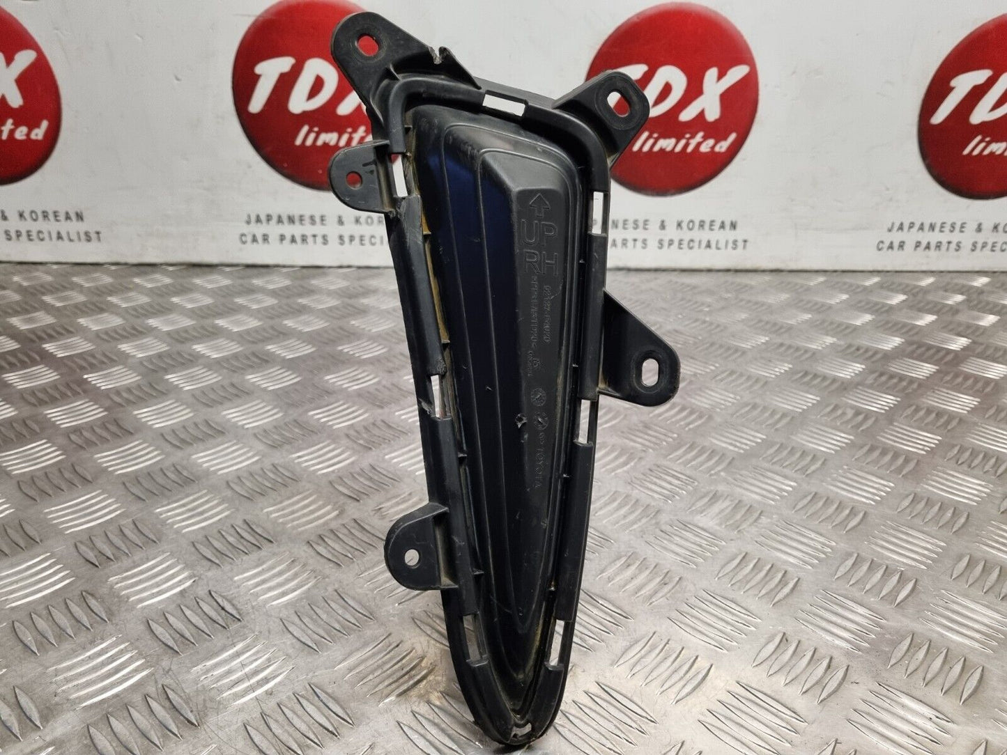 TOYOTA C-HR 2016-2019 GENUINE DRIVER SIDE FRONT BUMPER TRIM MOULDING 52127-F4020