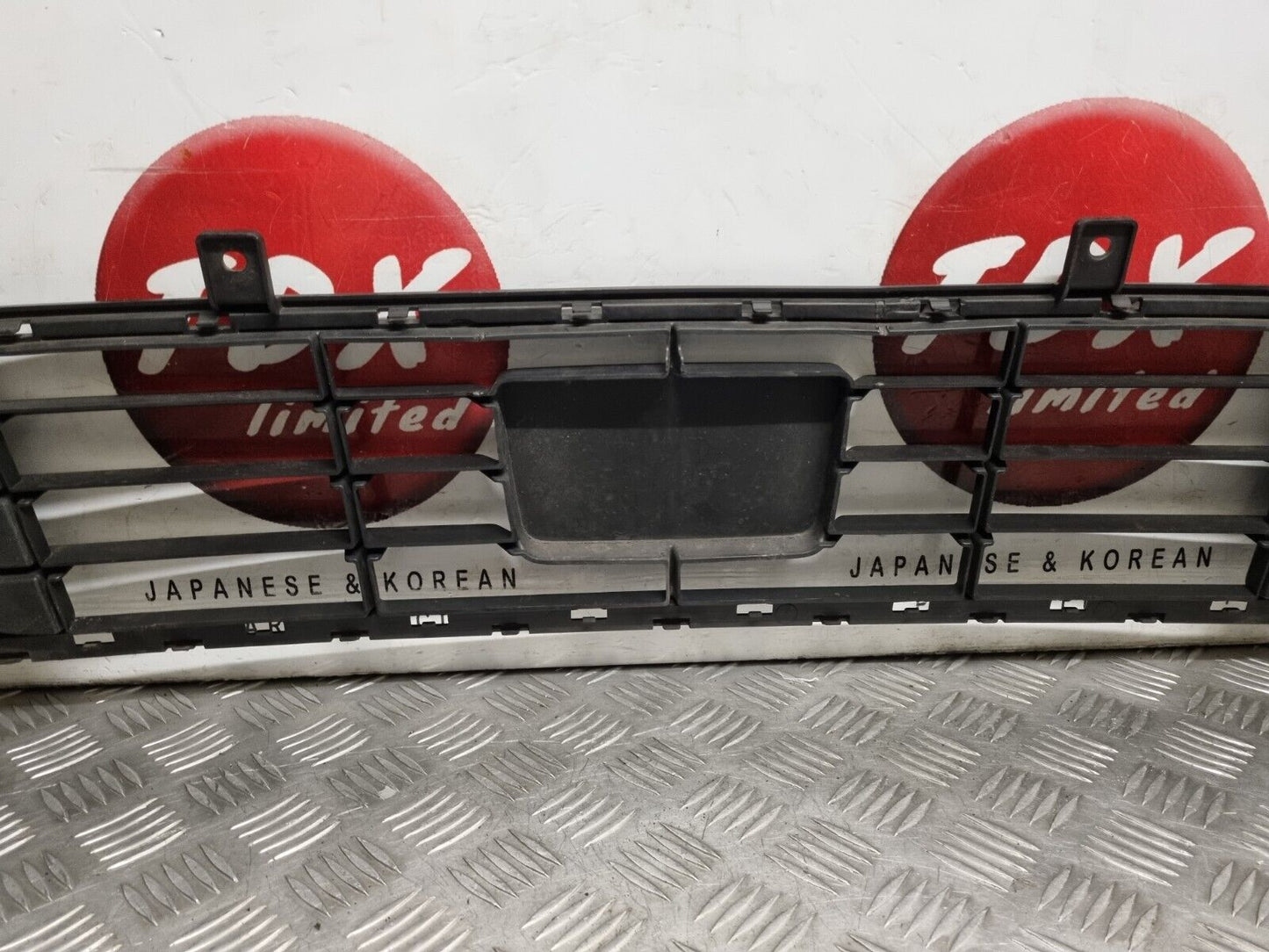 KIA NIRO (DE) 2020-2022 FRONT BUMPER LOWER GRILLE TRIM COVER PANEL 86561-G5600