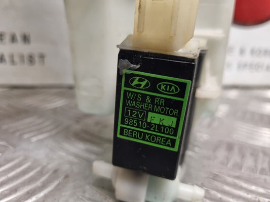 HYUNDAI IX20/ KIA VENGA 2010-2019 GENUINE WASHER BOTTLE + PUMP 98610-1P000