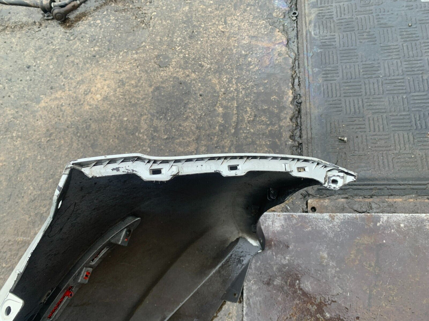 HYUNDAI I20 2012-2014 GENUINE REAR BUMPER SILVER COLLECTION