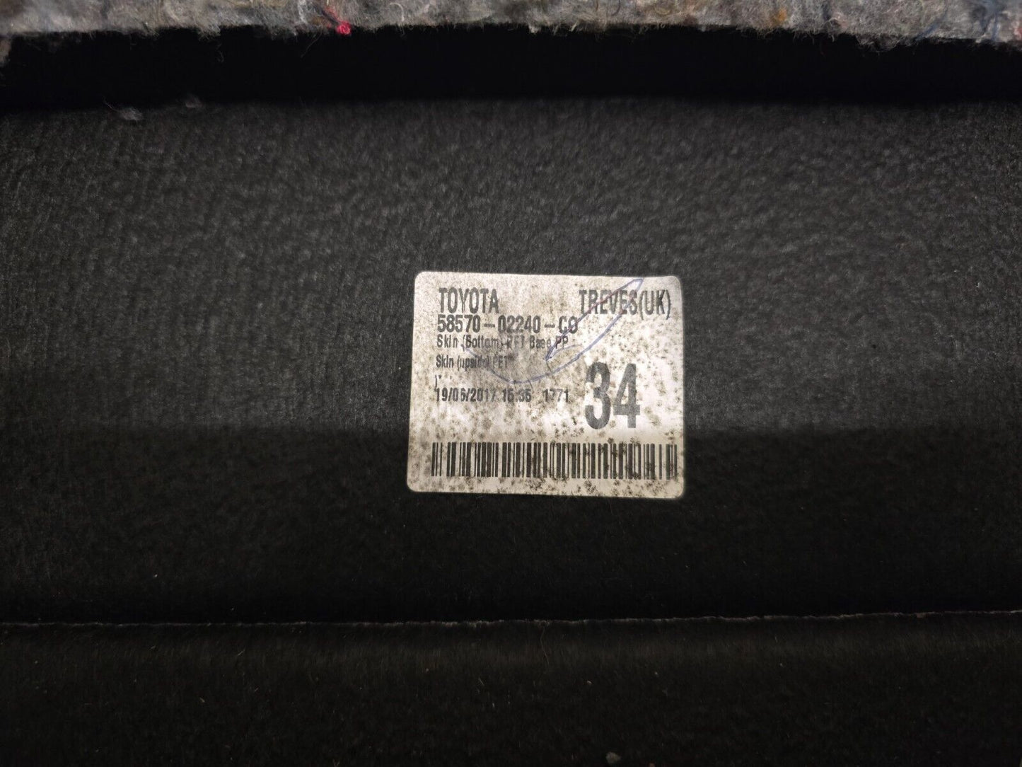 TOYOTA AURIS MK2 ESTATE 2013-2018 GENUINE REAR BOOT FLOOR CARPET COVER LINER