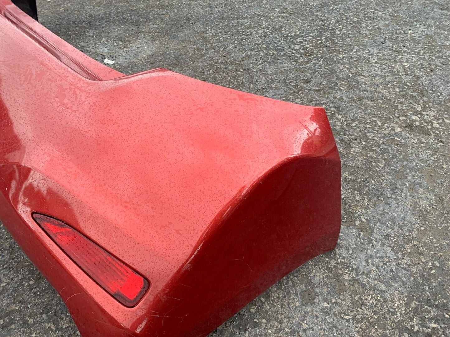 TOYOTA YARIS 2012-2015 PRE-FACELIFT GENUINE REAR BUMPER IN RED