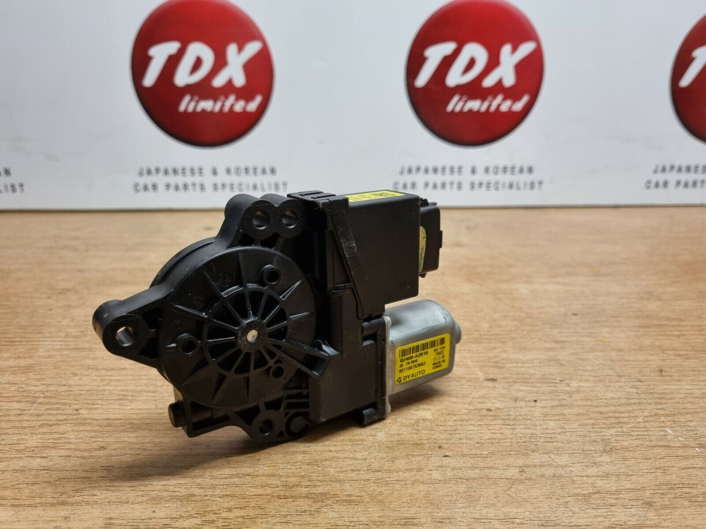 KIA CEED JD MK2 2012-2018 GENUINE FRONT RIGHT WINDOW MOTOR REGULATOR 82460-A2010
