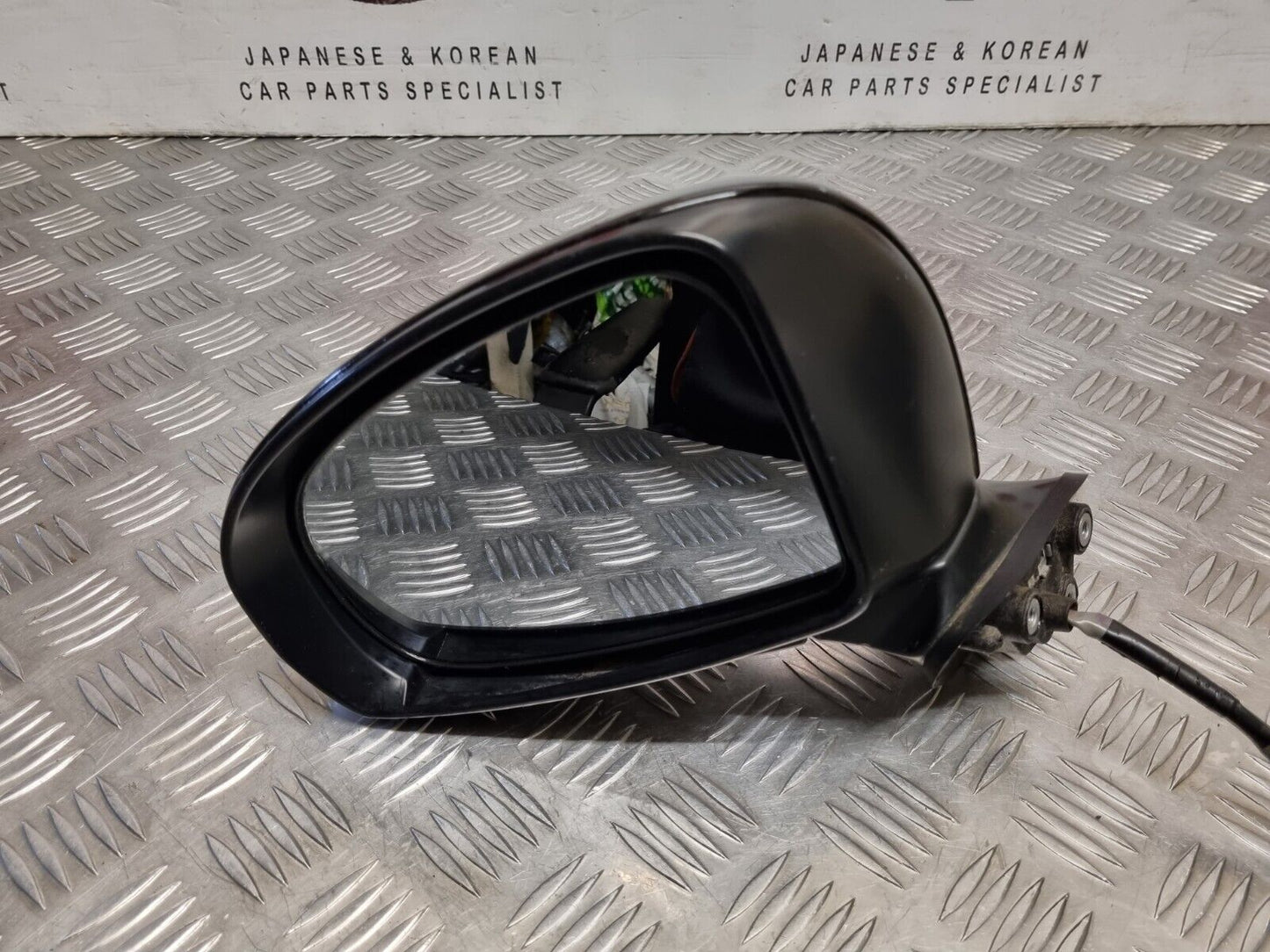 TOYOTA PRIUS MK3 2009-2015 GENUINE PASSENGERS MANUAL FOLD WING MIRROR 202 BLACK