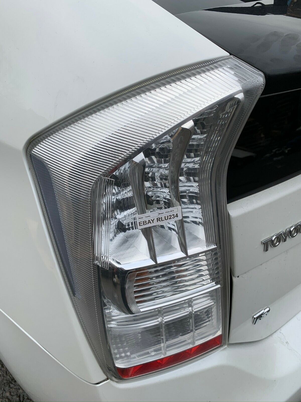 Toyota Prius 1.8 Hybrid Passenger Side Rear Light 2009 2010 2011 RLU234