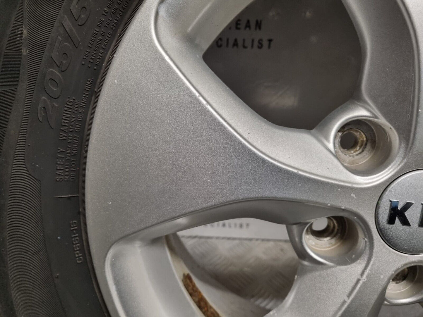 KIA CARENS (RP) MK3 2013-2019 16" GENUINE ALLOY WHEEL 6MM 205/55/16 52910-A4100