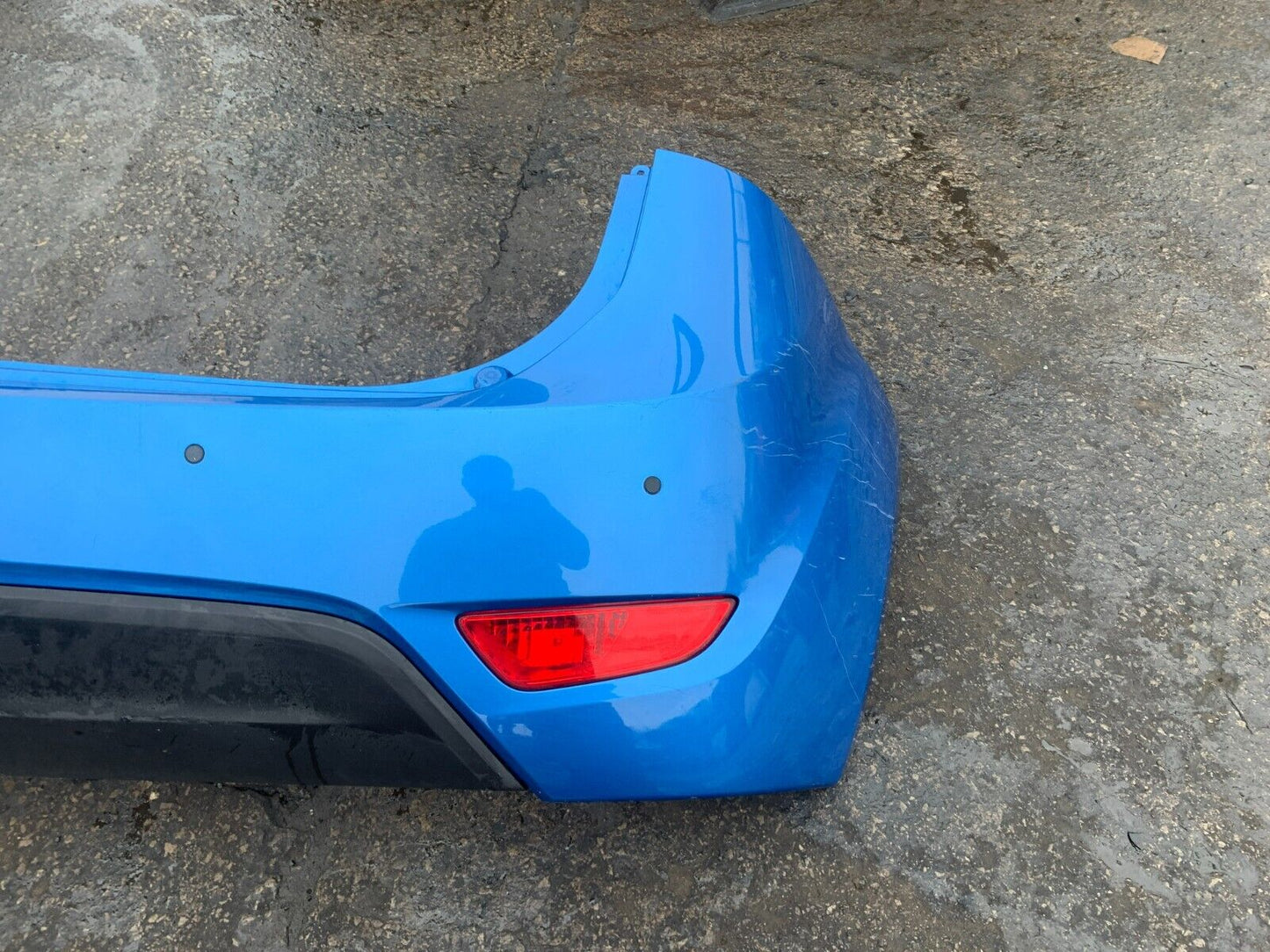HYUNDAI IX20 2010-2015 PRE-FACELIFT GENUINE REAR BUMPER IN BLUE
