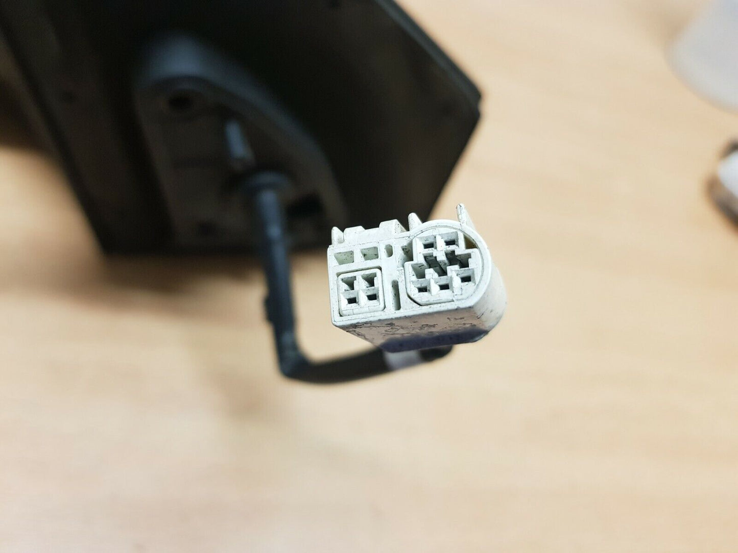 Toyota Avensis SB10 Passenger Side Electric Wing Mirror 2003 2004 2005 7-Pin