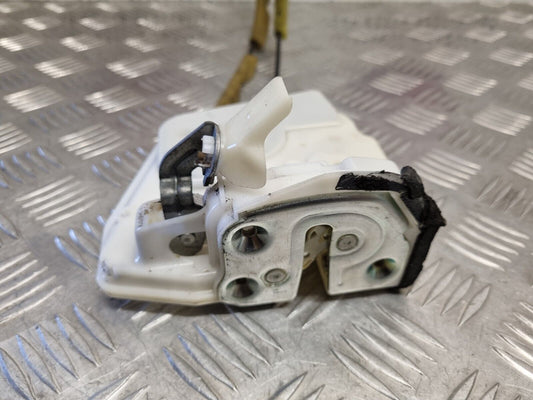 MAZDA 6 (GJ )MK3 2013-2016 GENUINE PASSENGERS FRONT DOOR LOCK MECHANISM + HANDLE