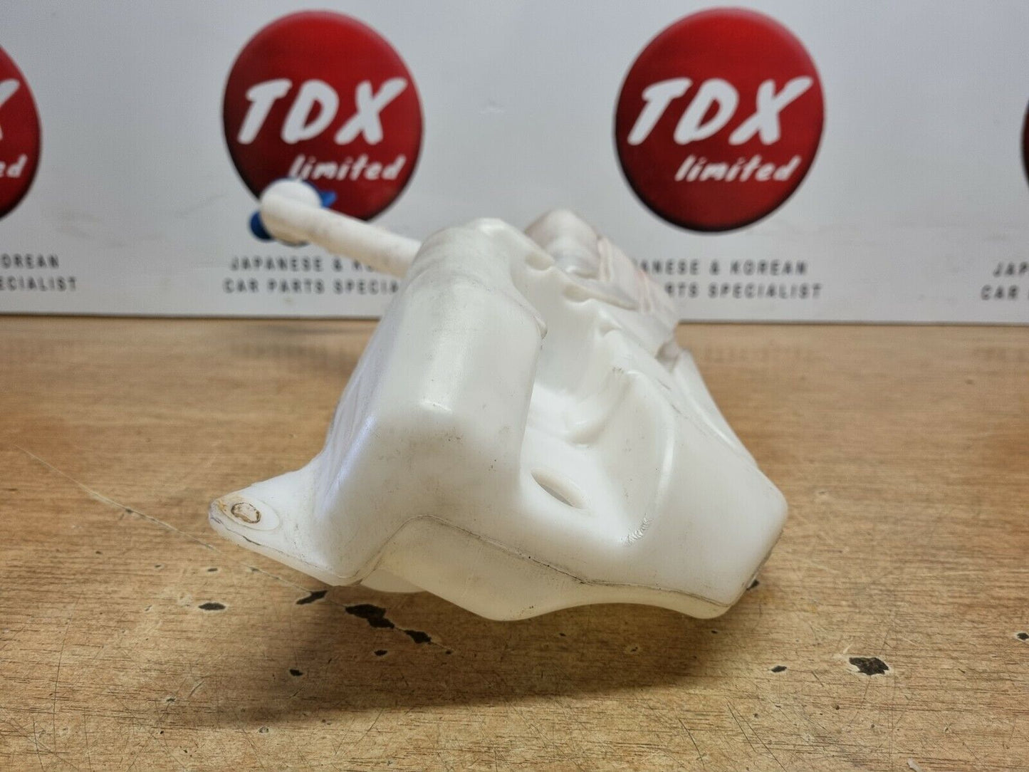 NISSAN QASHQAI J10 MK1 GENUINE WASHER BOTTLE RESERVOIR TANK 2007-2013