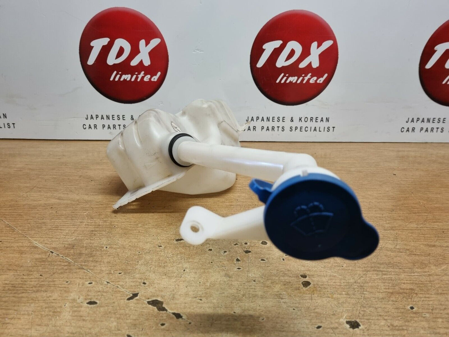 NISSAN QASHQAI J10 MK1 GENUINE WASHER BOTTLE RESERVOIR TANK 2007-2013