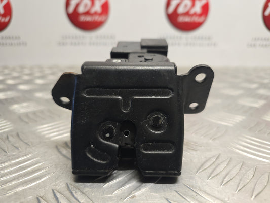 HYUNDAI I30 HATCHBACK GD MK2 2012-2017 GENUINE REAR BOOT LOCK CATCH 81230-A6000