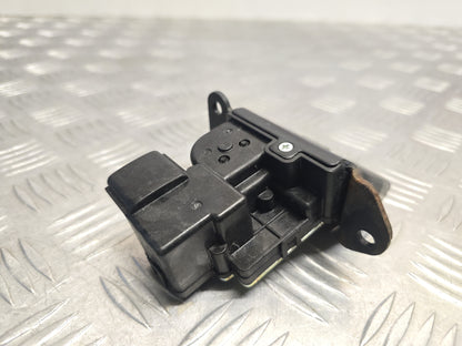 HYUNDAI I30 HATCHBACK GD MK2 2012-2017 GENUINE REAR BOOT LOCK CATCH 81230-A6000