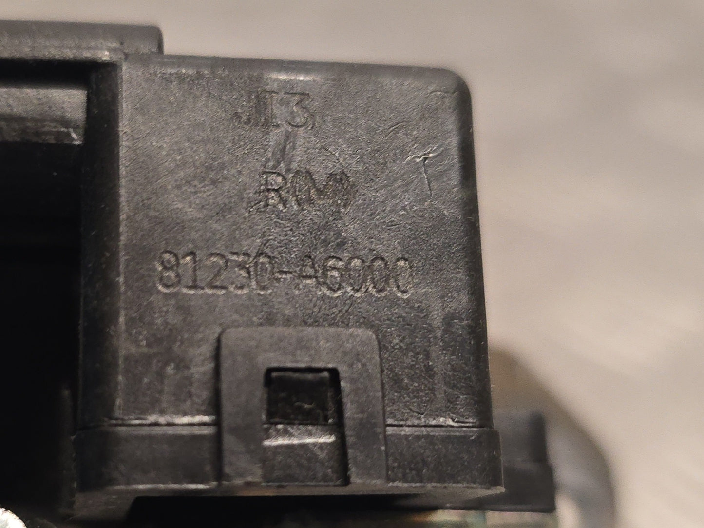 HYUNDAI I30 HATCHBACK GD MK2 2012-2017 GENUINE REAR BOOT LOCK CATCH 81230-A6000