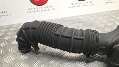 KIA SPORTAGE SL MK3 2010-2015 1.7 DIESEL TURBO AIR INTAKE PIPE HOSE 28138-2Y300