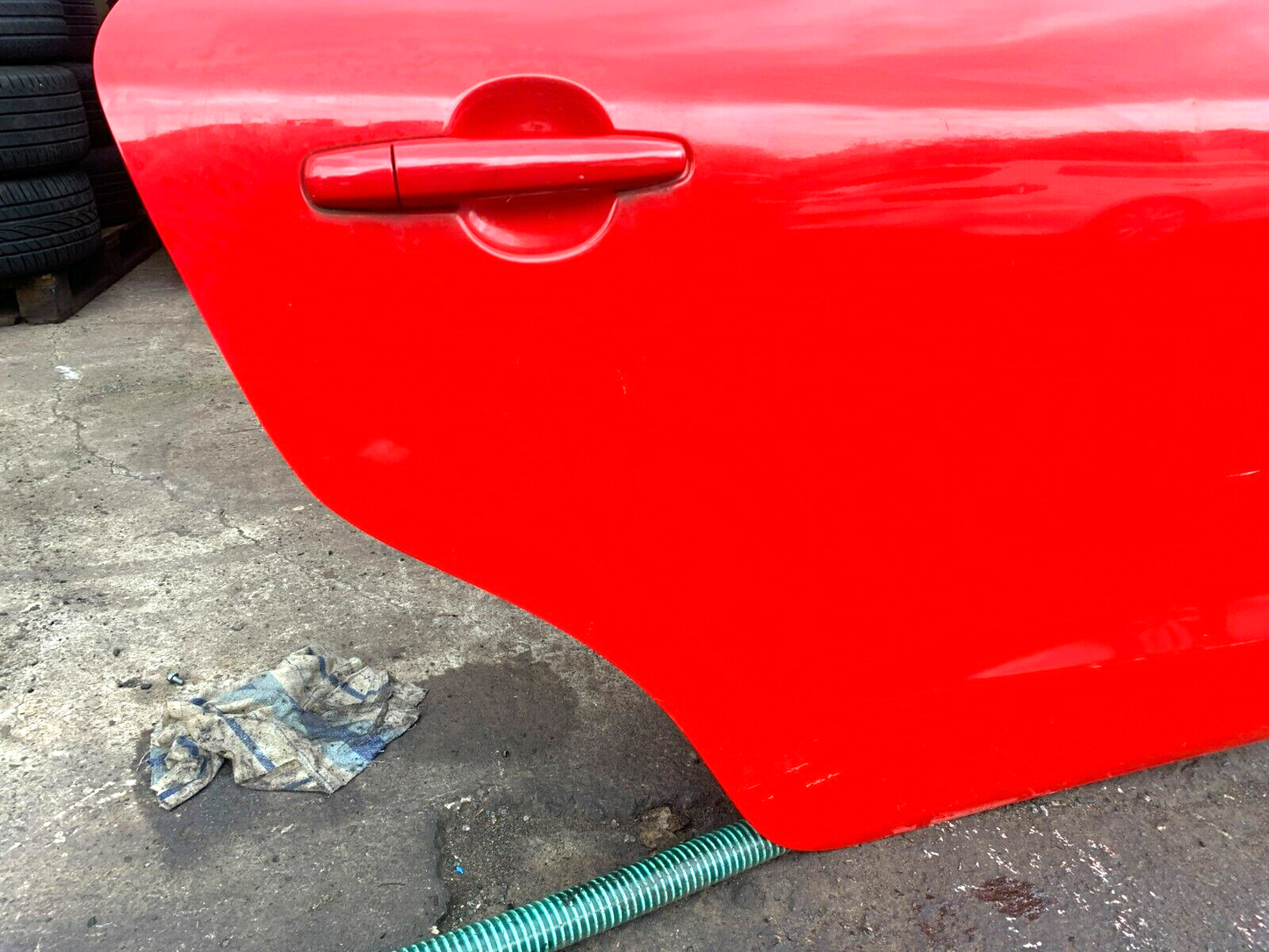 SUZUKI BALENO A1K MK2 2016-2019 DRIVER SIDE REAR COMPLETE DOOR Z4Q RED