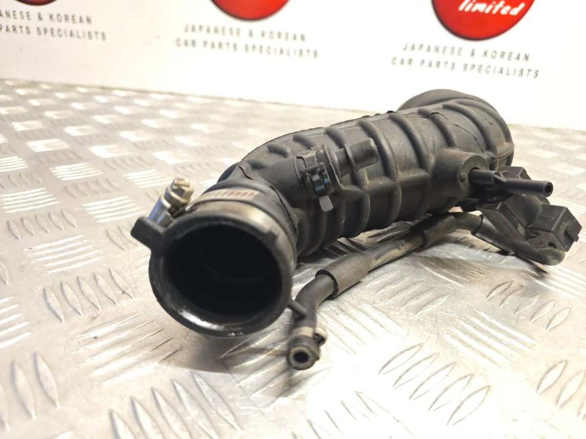 Nissan Juke F15 MK1 2014-2019 1.2 Petrol Dig-t HRA2DDT Air Intake Pipe - photo 11 of 11