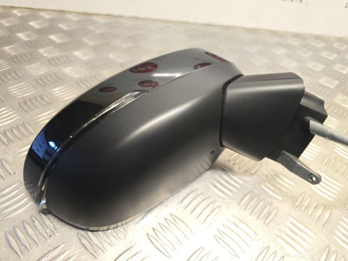 Nissan Juke F16 MK2 2020-2026 Drivers Side Power Fold Heated Mirror Black - photo 2 of 9