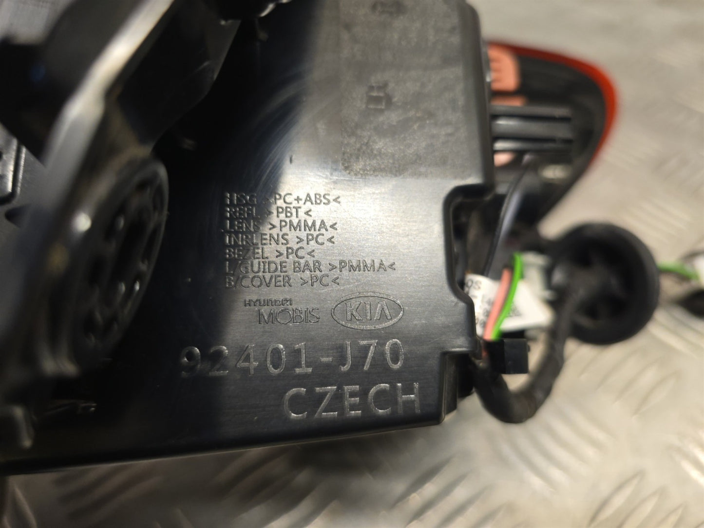 47722803